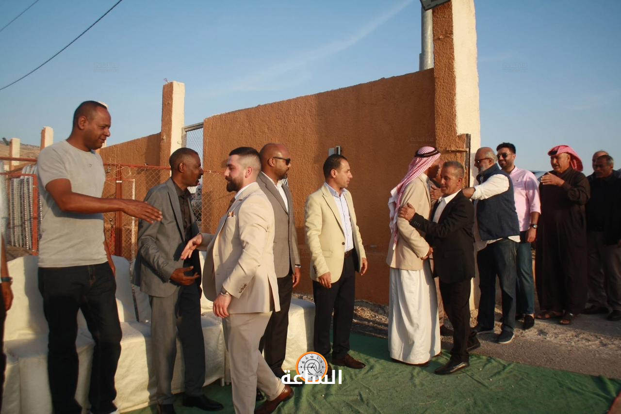 Madar Al-Saa Images 0.18769516564471478