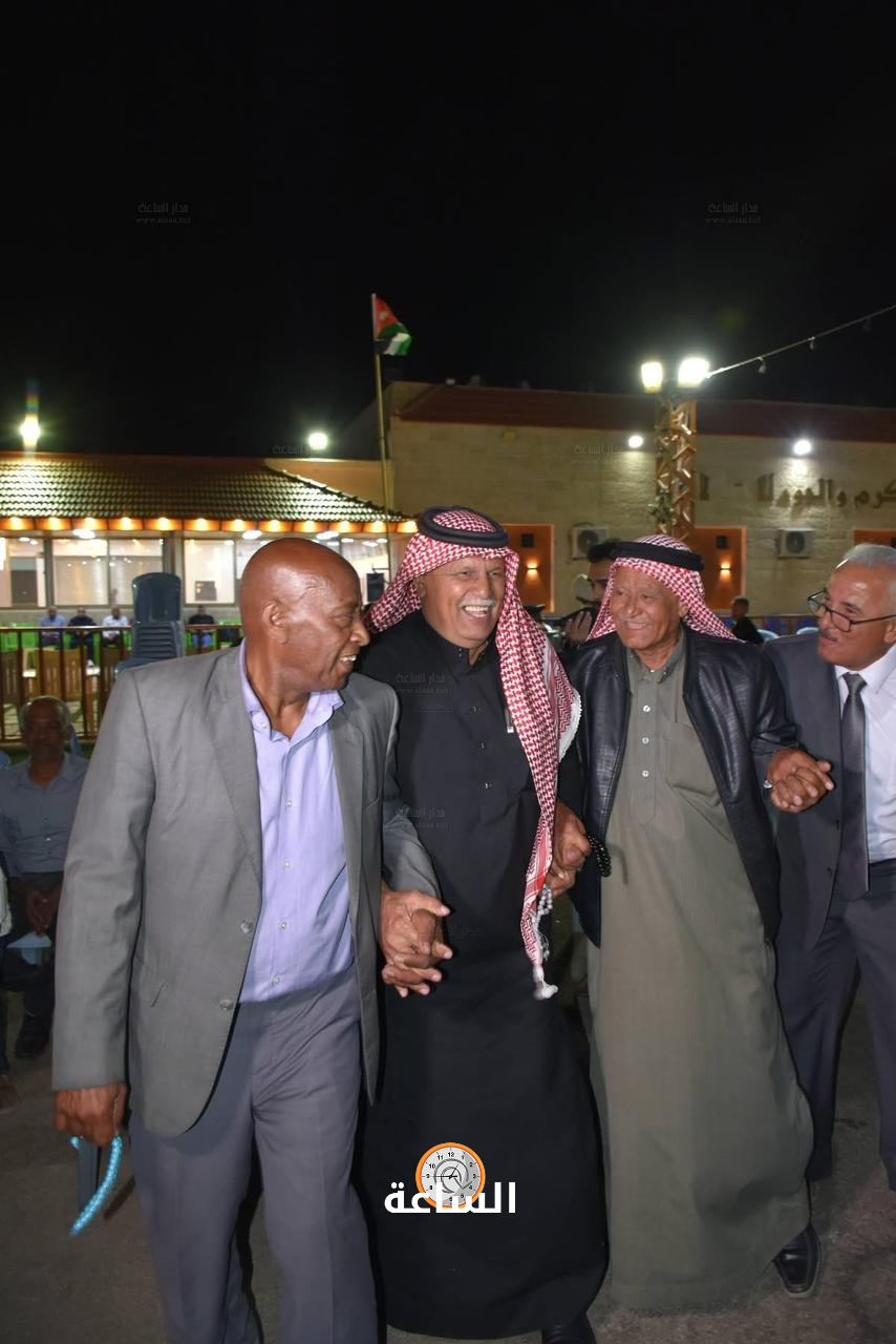 Madar Al-Saa Images 0.1937945715393703