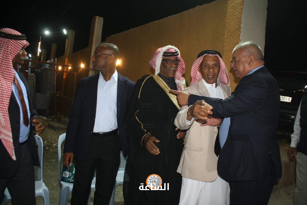 Madar Al-Saa Images 0.43406313637717864