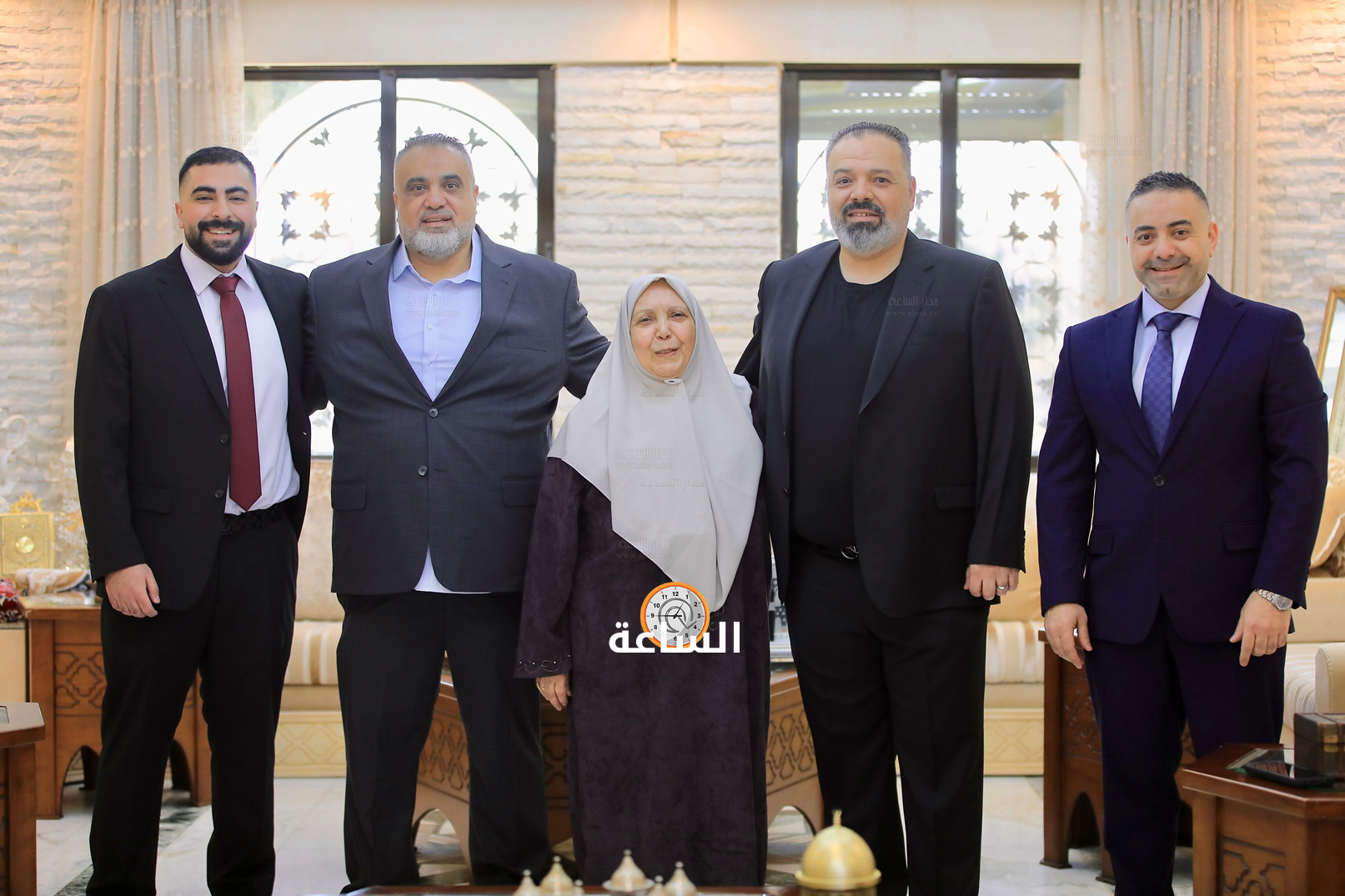 Madar Al-Saa Images 0.6375236851387657