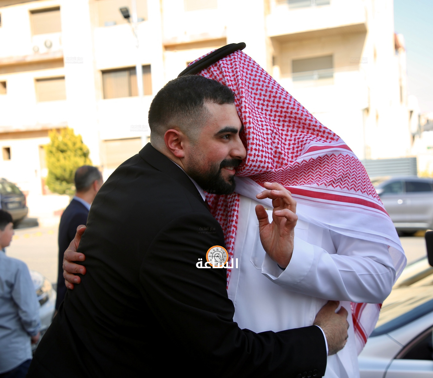 Madar Al-Saa Images 0.3520747214163572