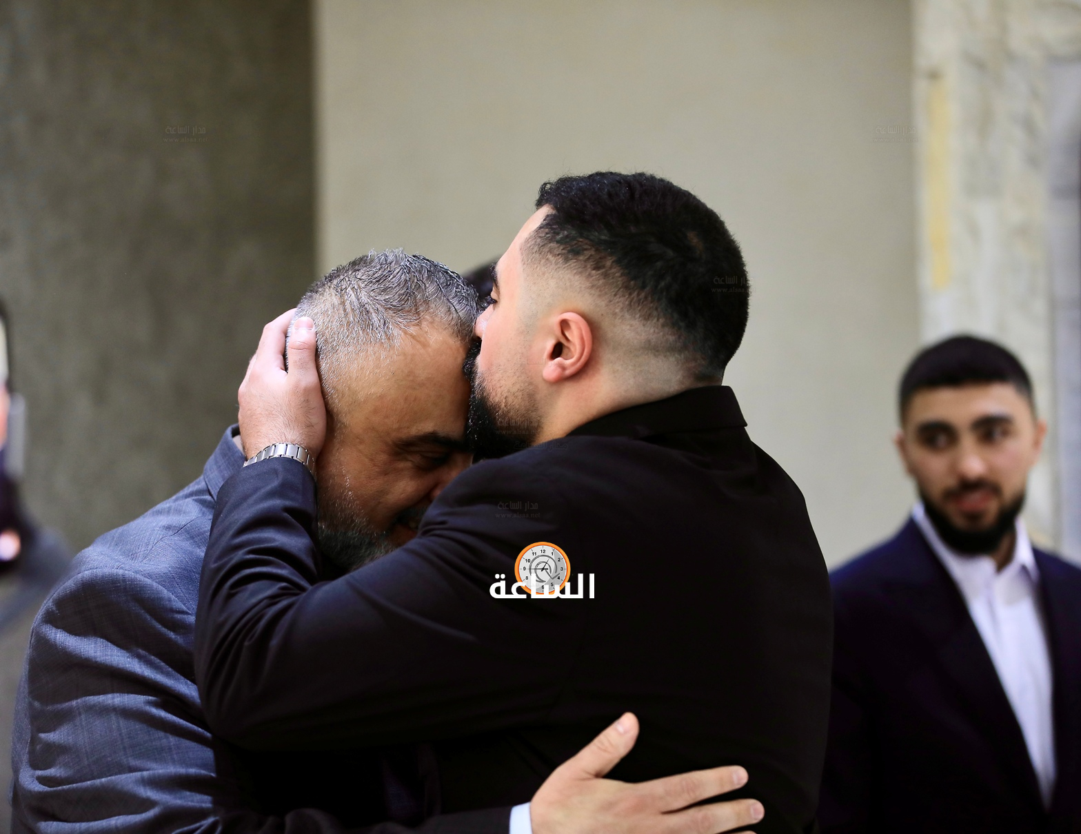 Madar Al-Saa Images 0.7869443872703973