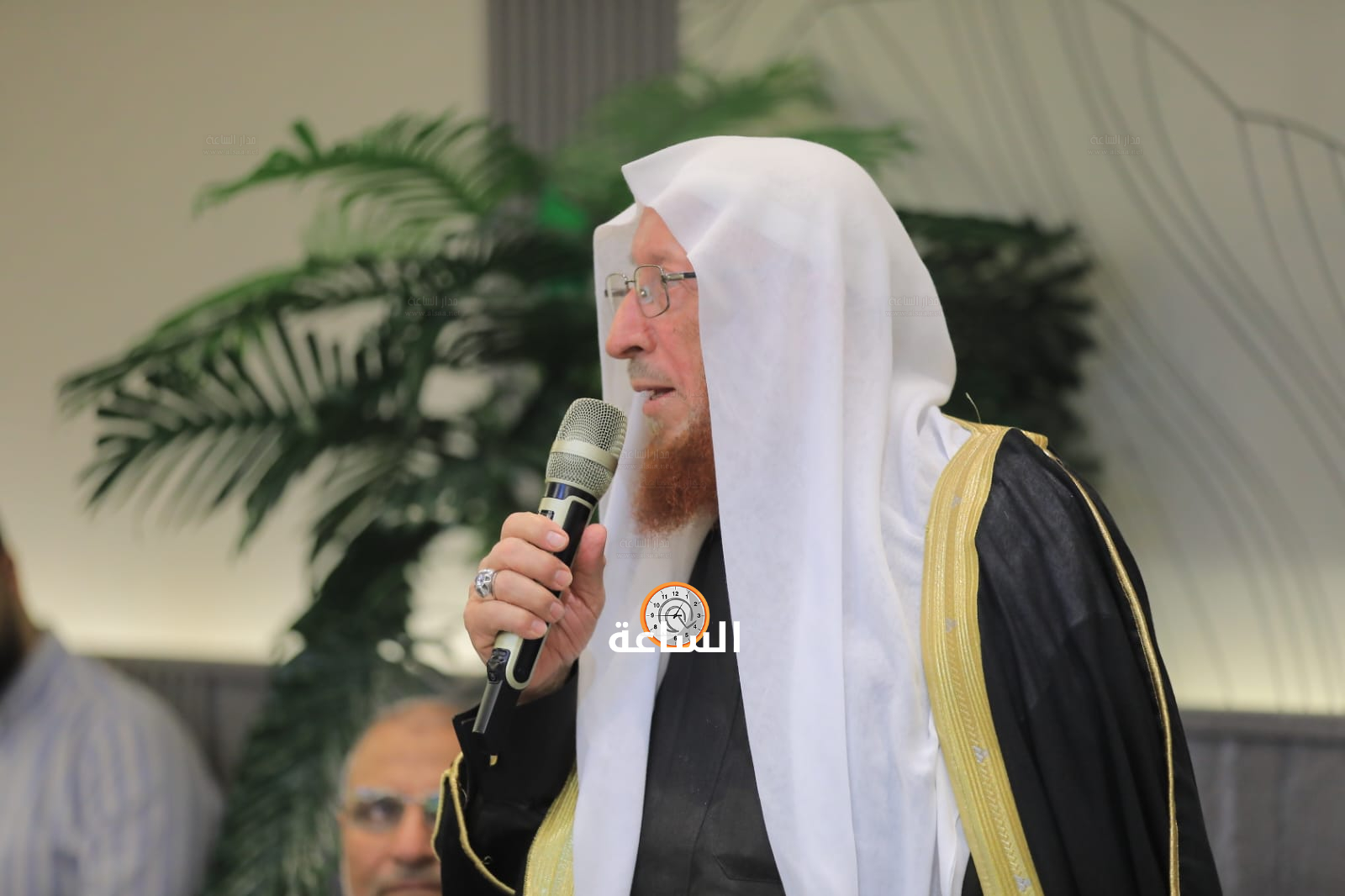 Madar Al-Saa Images 0.4068342917316743