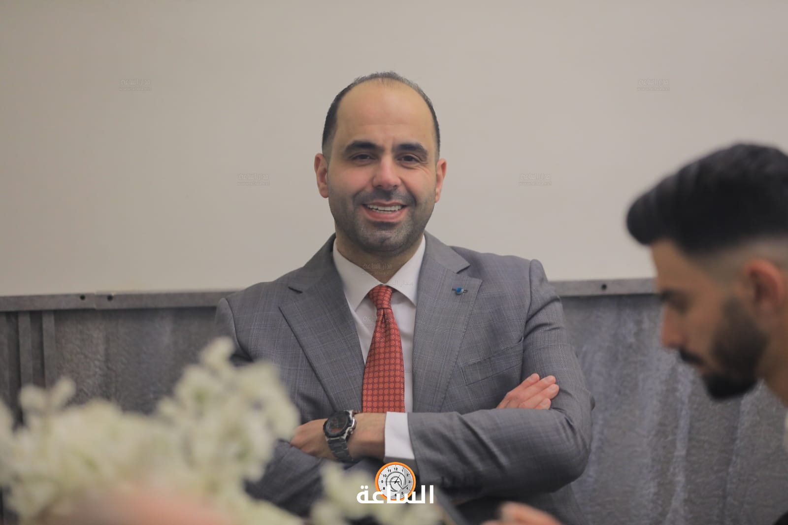 Madar Al-Saa Images 0.9704144519203167