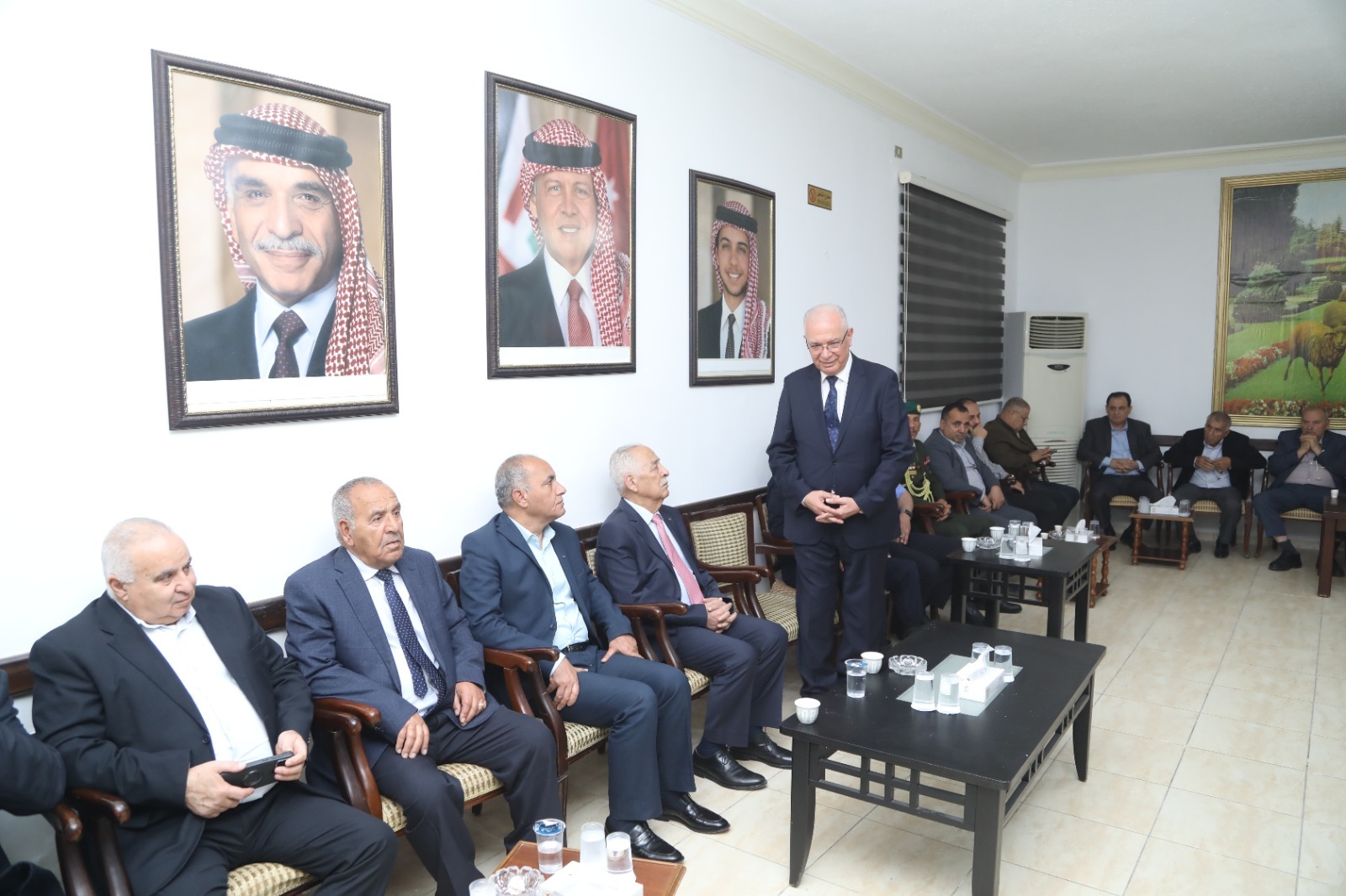 Madar Al-Saa Images 0.8344474244314901