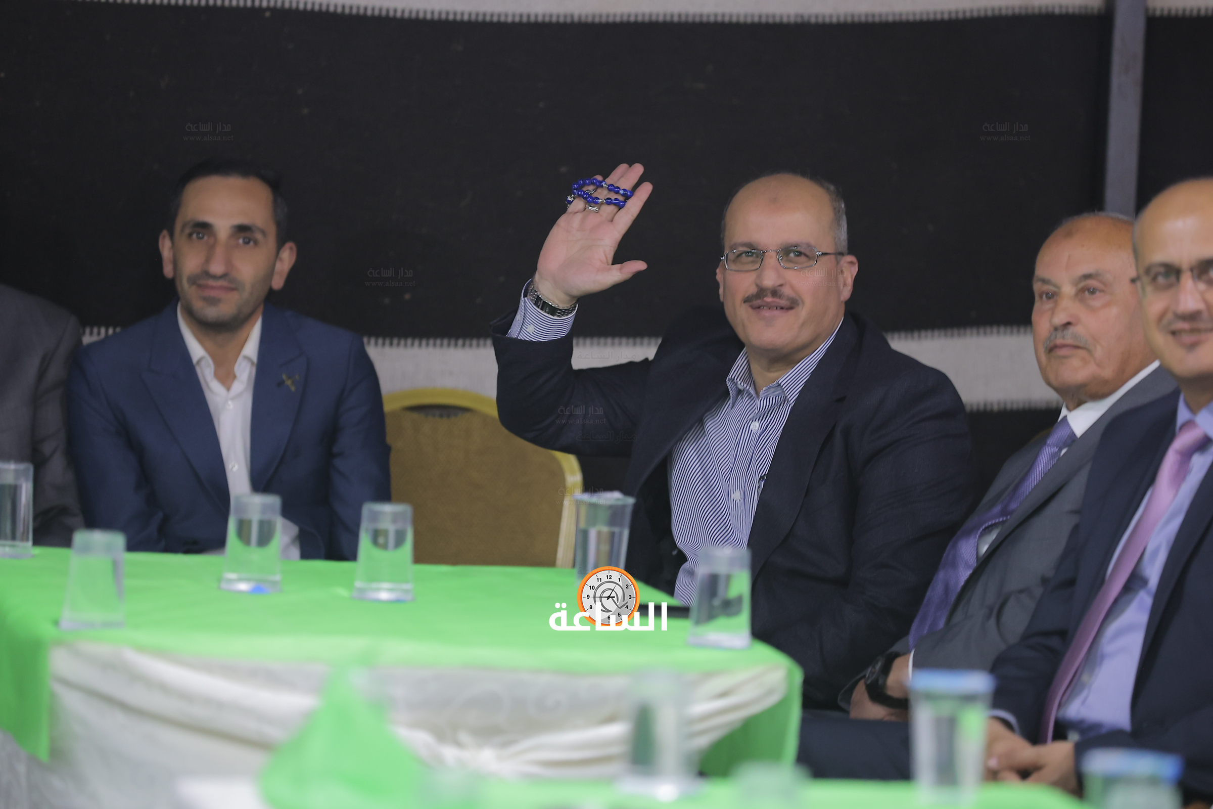 Madar Al-Saa Images 0.8152663136589404
