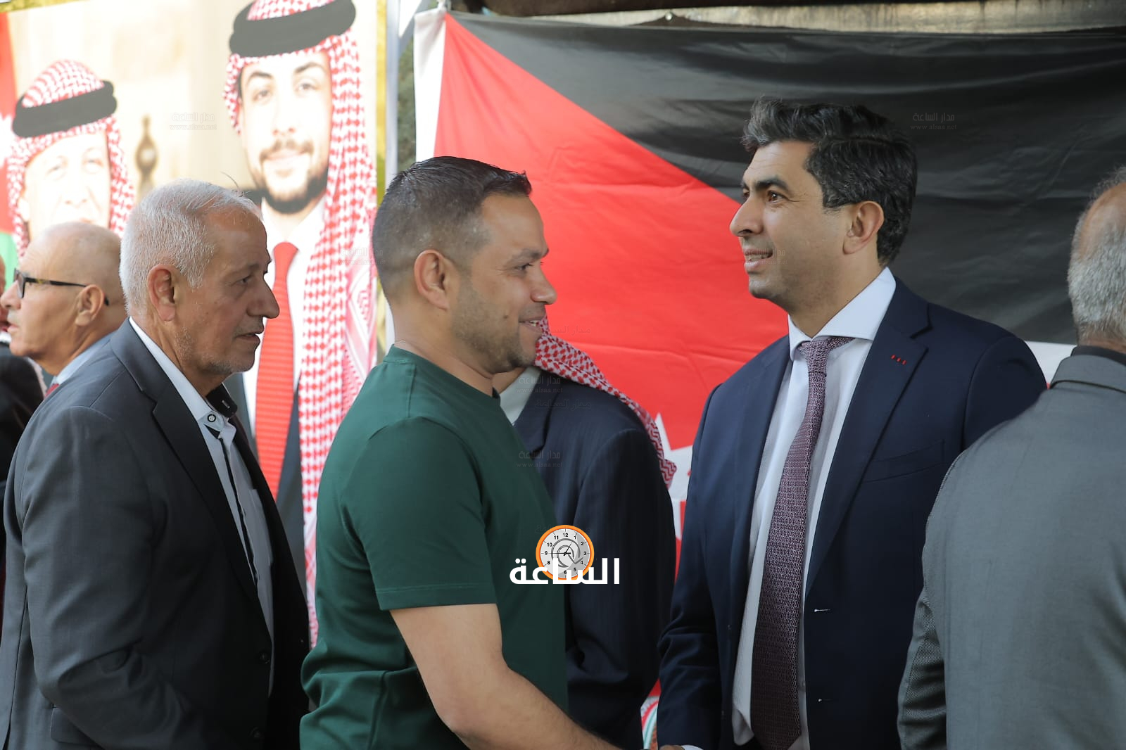 Madar Al-Saa Images 0.3398077236475754