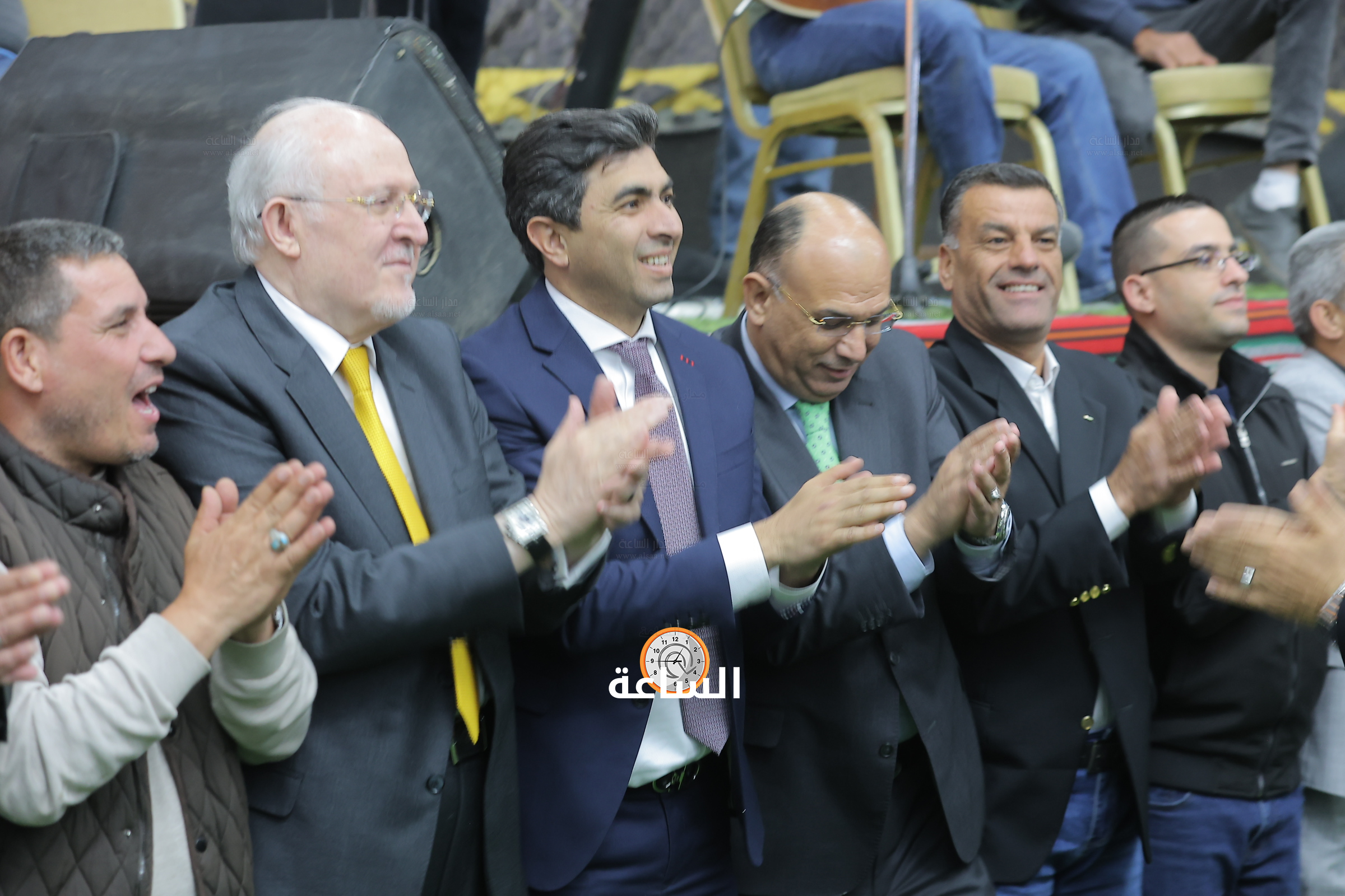 Madar Al-Saa Images 0.44626511504886923