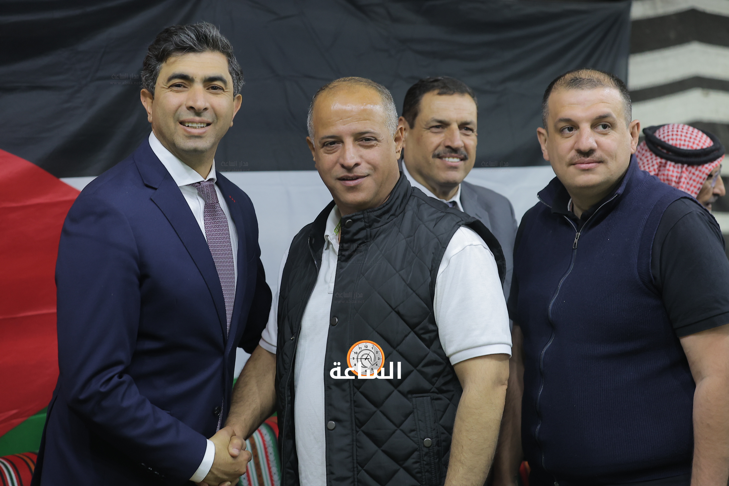 Madar Al-Saa Images 0.6190095413013039