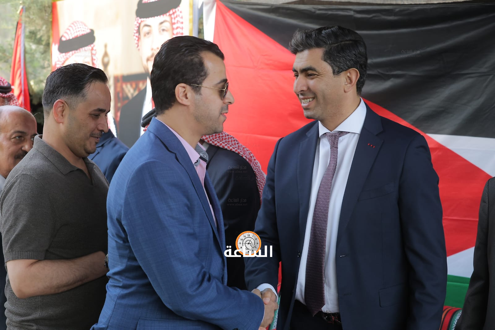 Madar Al-Saa Images 0.43236503545054816