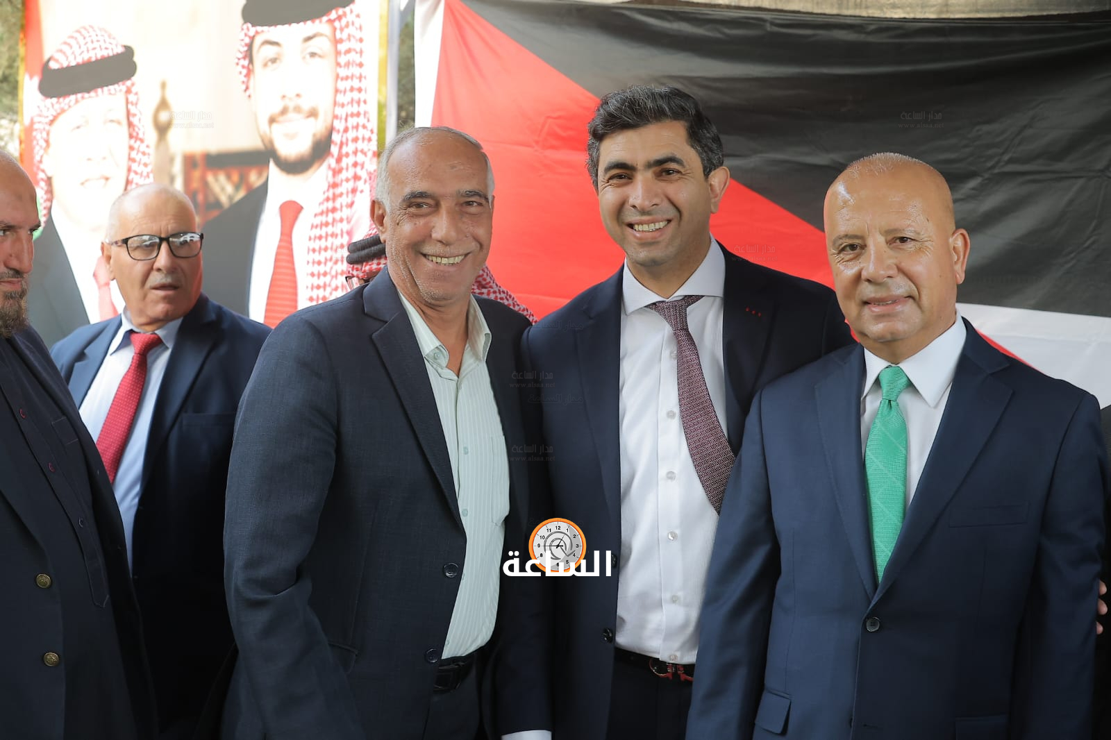 Madar Al-Saa Images 0.7121121817127519