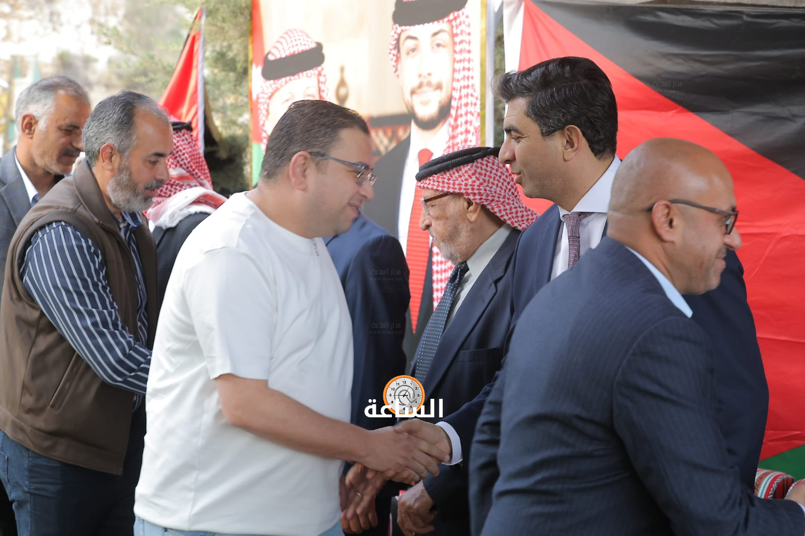 Madar Al-Saa Images 0.8282165353270551