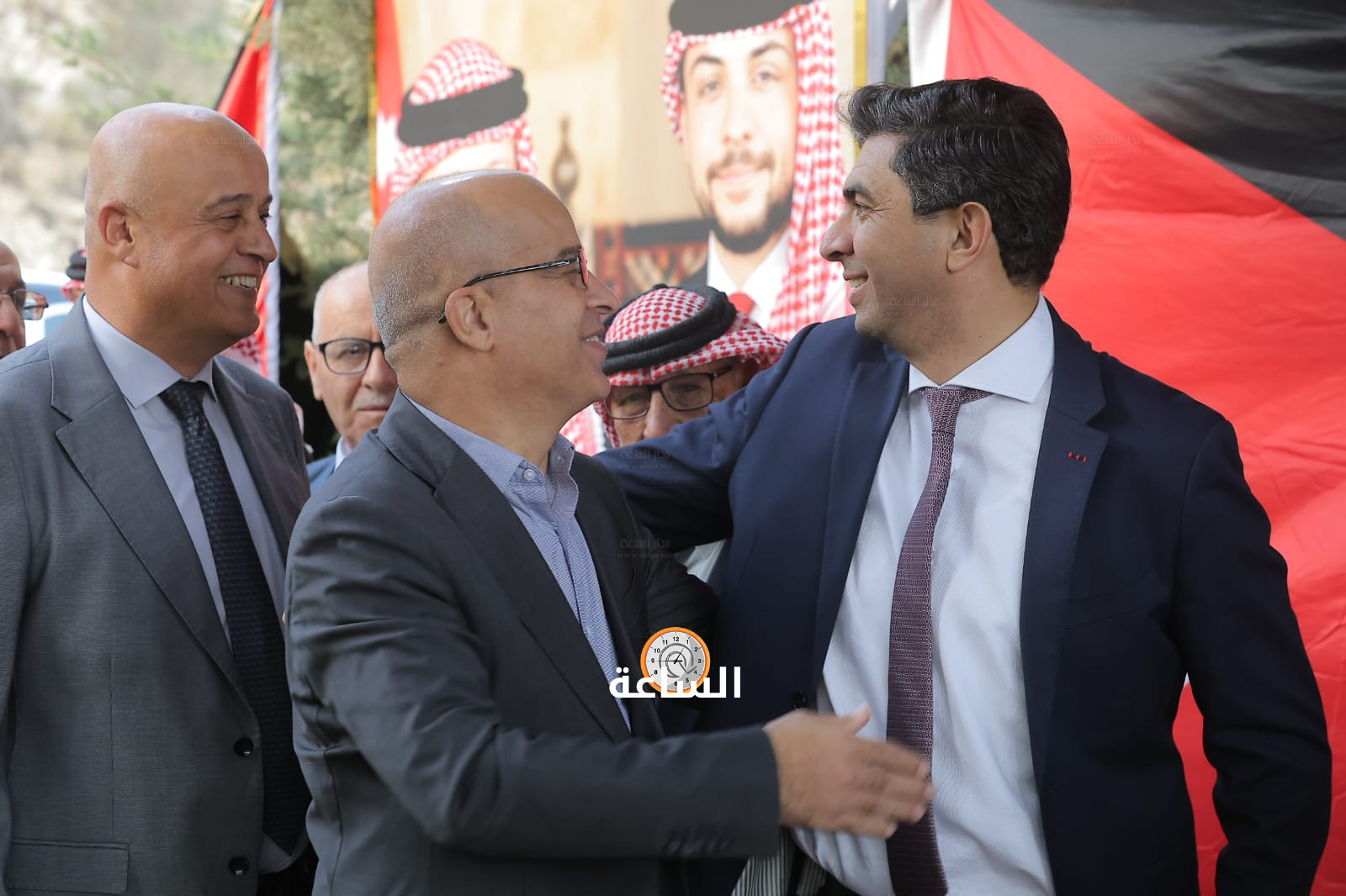 Madar Al-Saa Images 0.9071452470361515