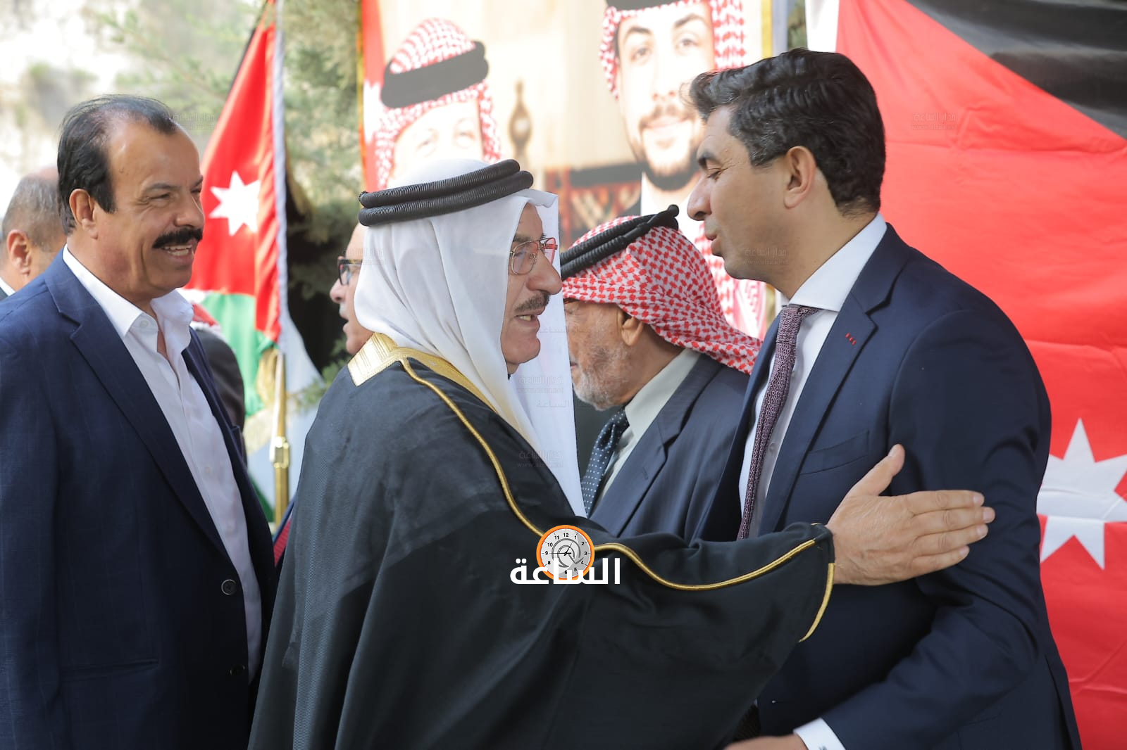 Madar Al-Saa Images 0.012238364651758427