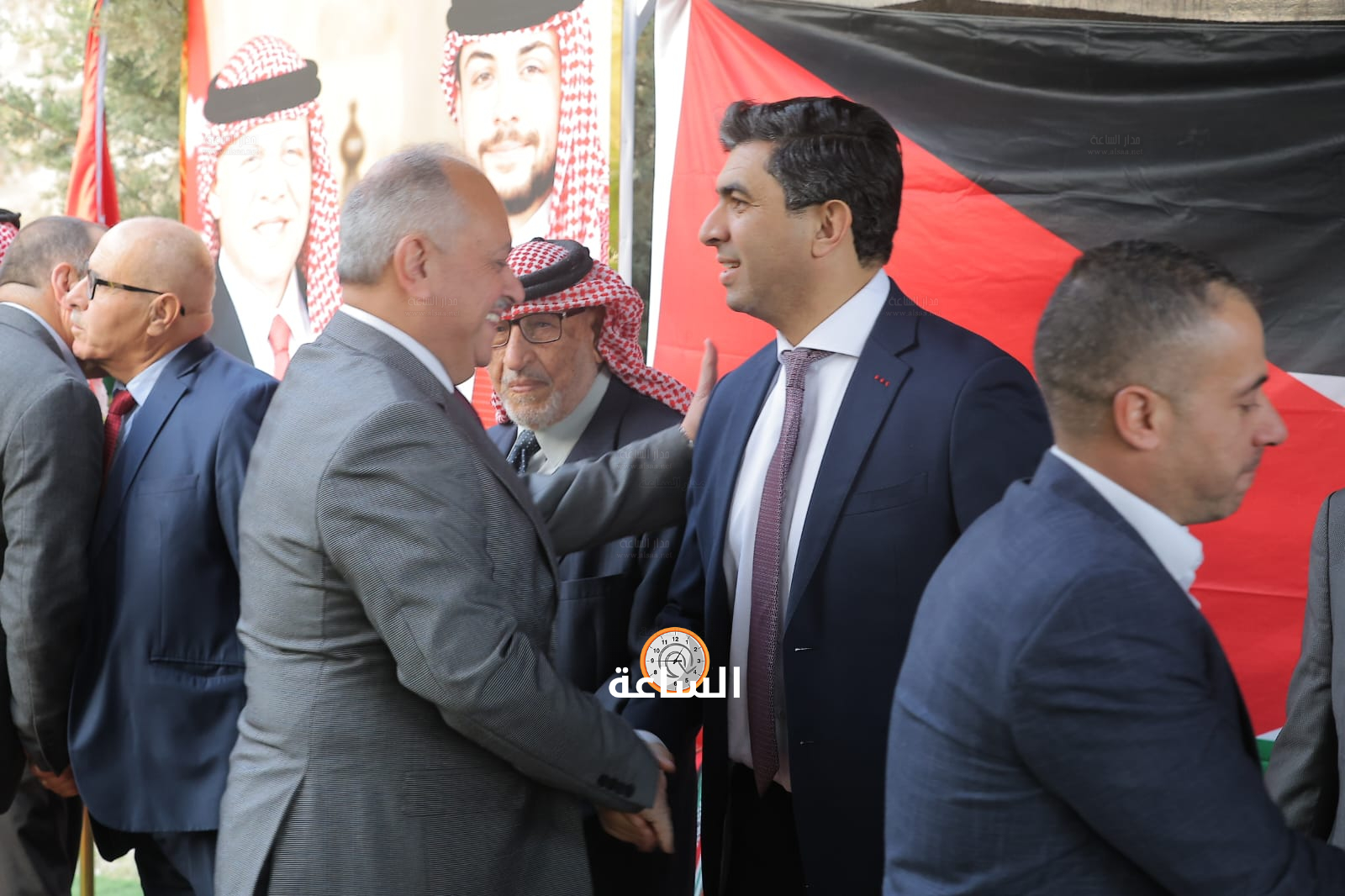 Madar Al-Saa Images 0.20685542855827954