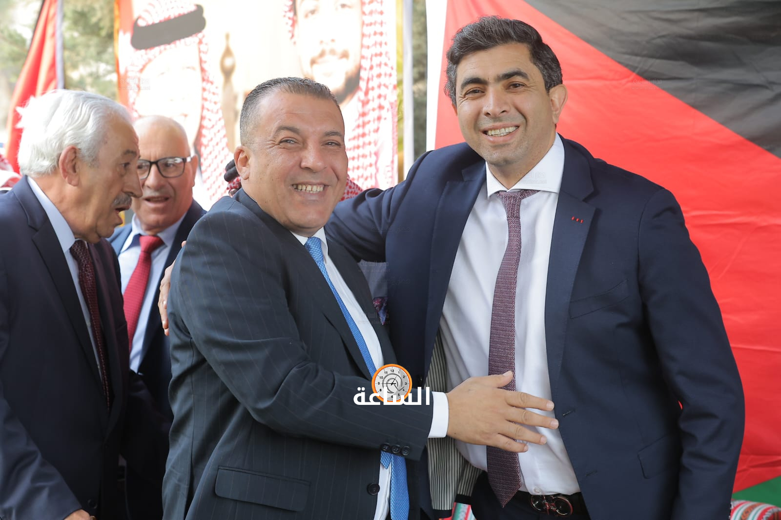 Madar Al-Saa Images 0.09988553068222872