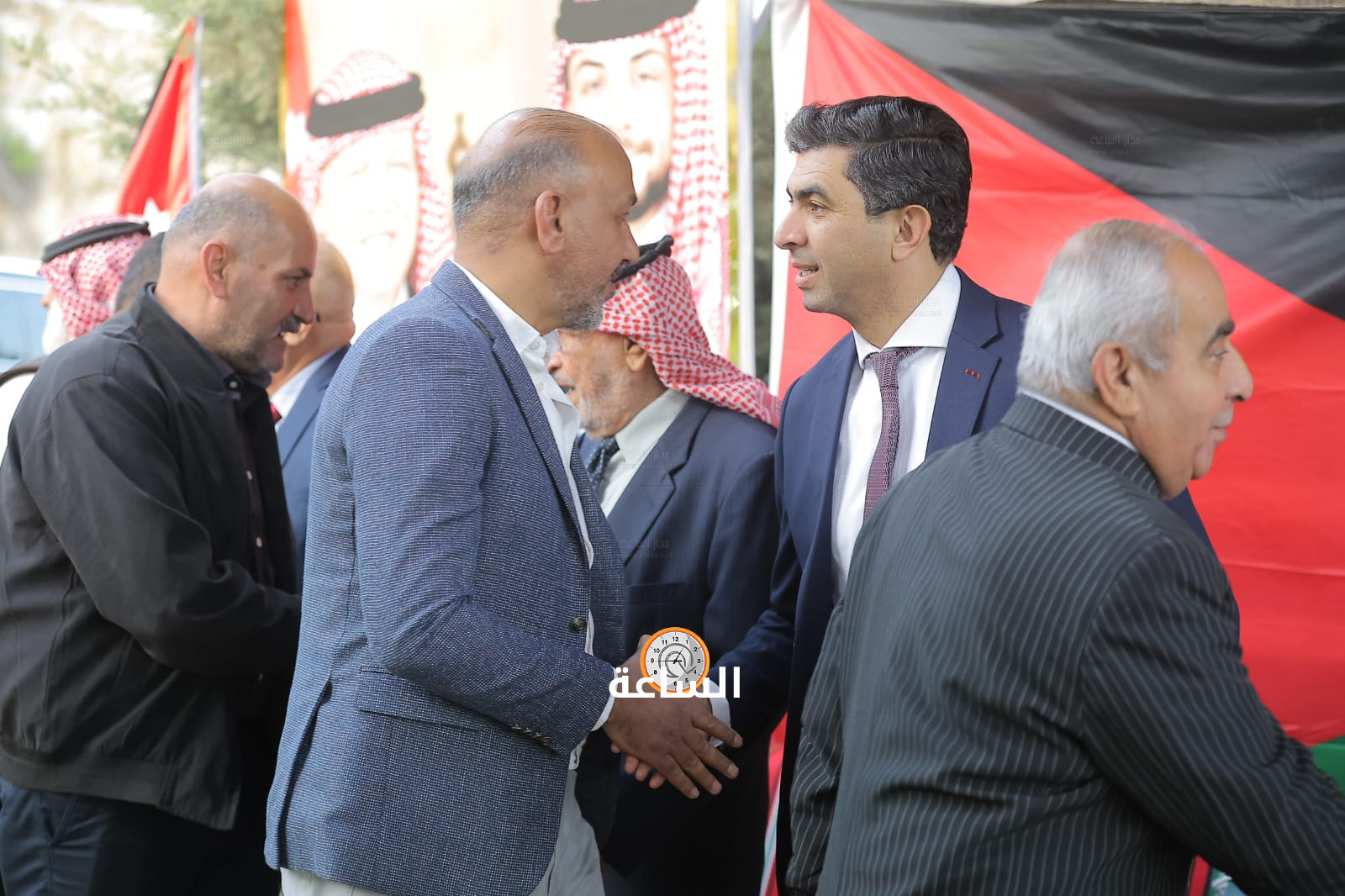 Madar Al-Saa Images 0.7636303403765798