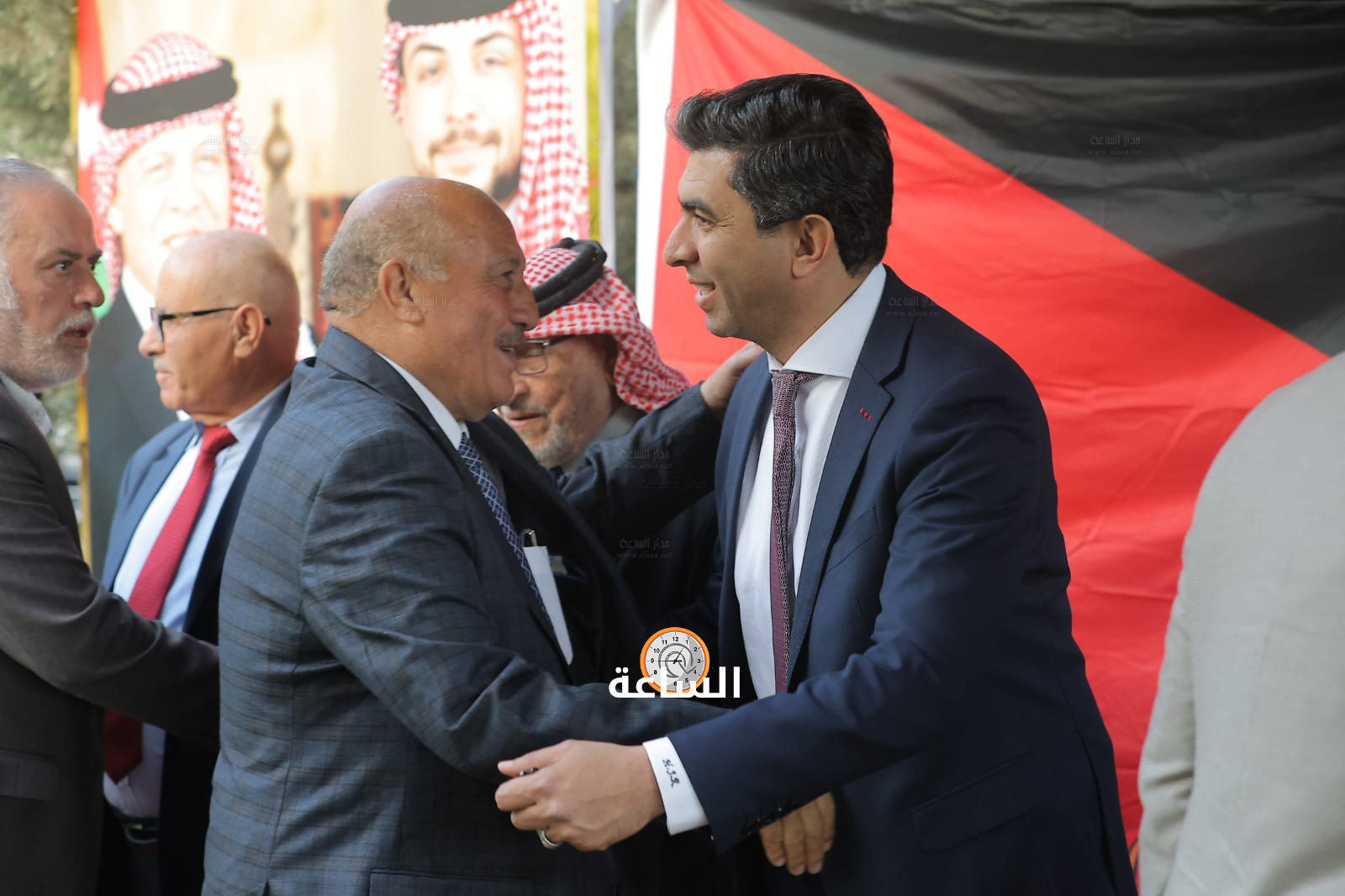 Madar Al-Saa Images 0.18590811600610613