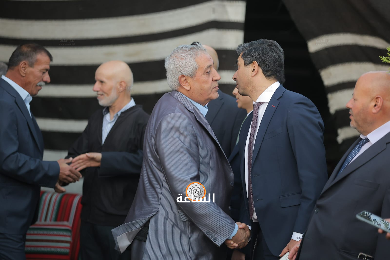 Madar Al-Saa Images 0.48516446642754363
