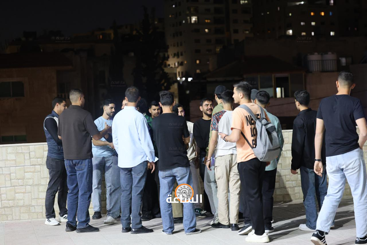 Madar Al-Saa Images 0.8523691593207021