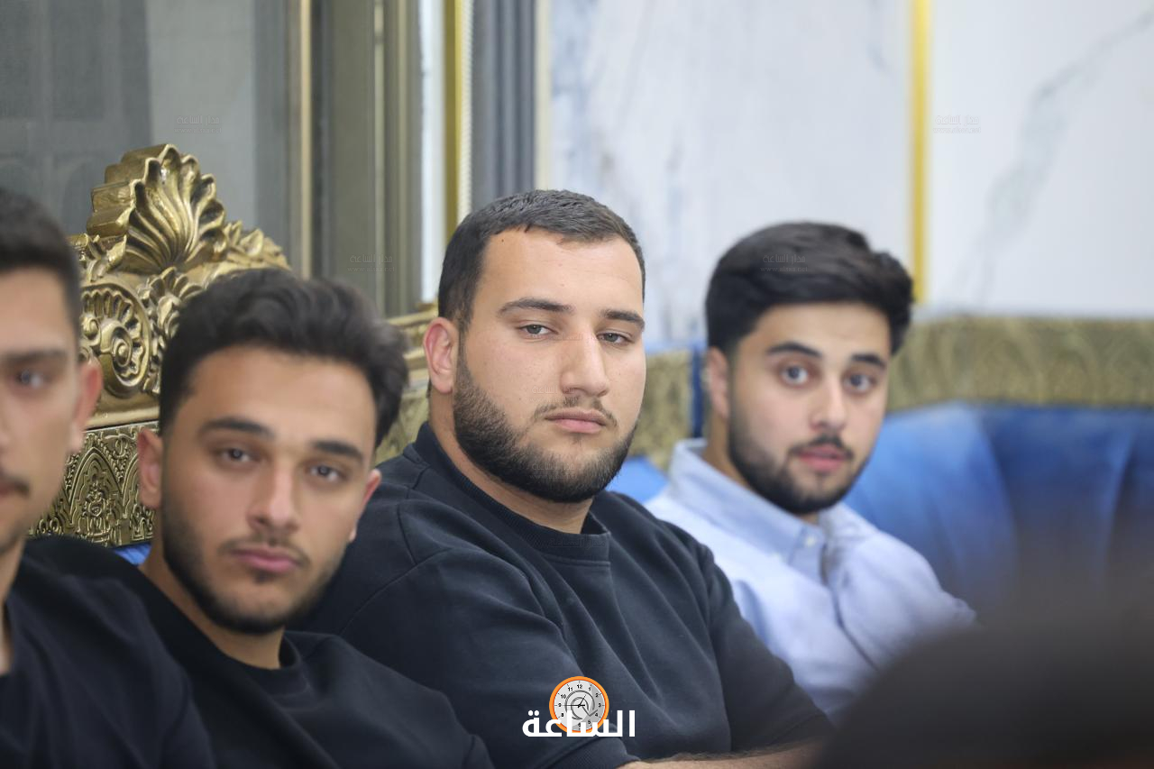 Madar Al-Saa Images 0.4299214750499756