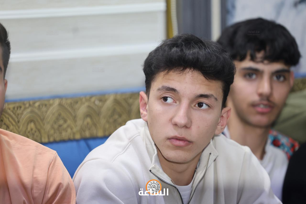Madar Al-Saa Images 0.5238872535559345