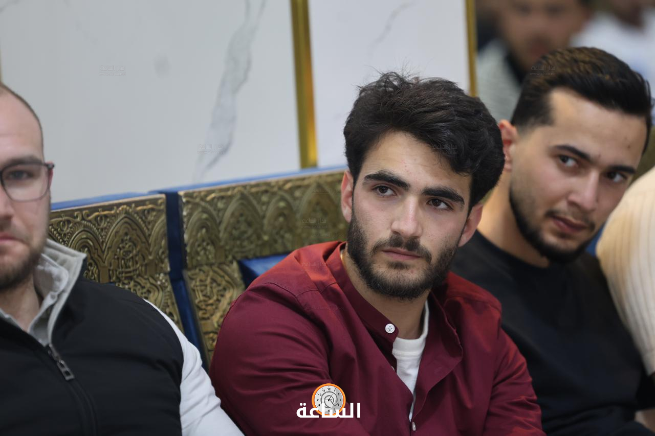Madar Al-Saa Images 0.06318683727422691