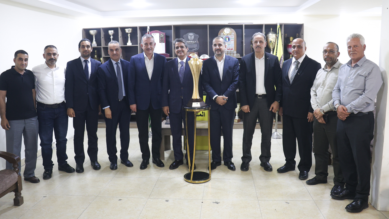 Madar Al-Saa Images 0.6114280641975085
