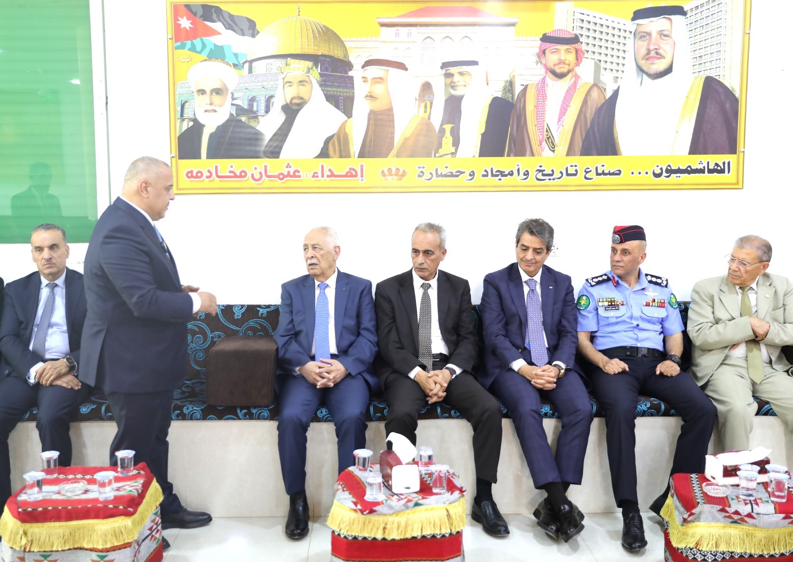 Madar Al-Saa Images 0.6590451309682192