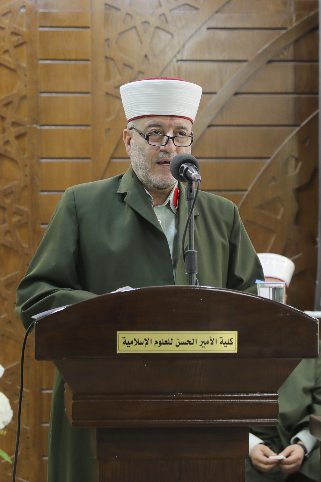 Madar Al-Saa Images 0.05317168709628173