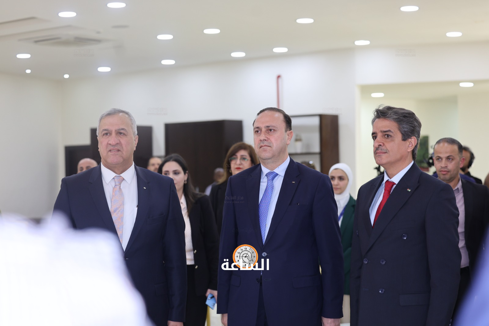 Madar Al-Saa Images 0.26899943622999234