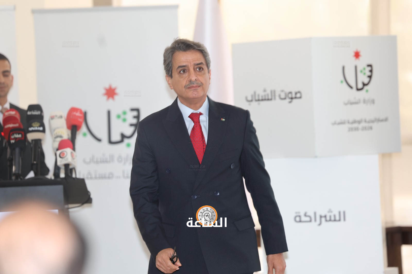 Madar Al-Saa Images 0.21587236135759025
