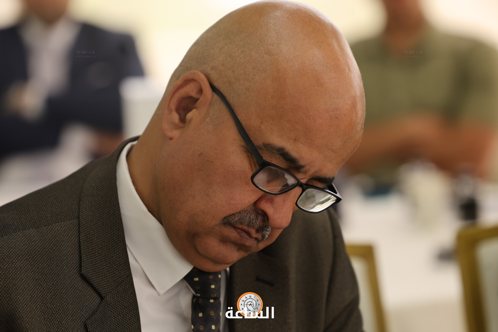 Madar Al-Saa Images 0.8265180999958905