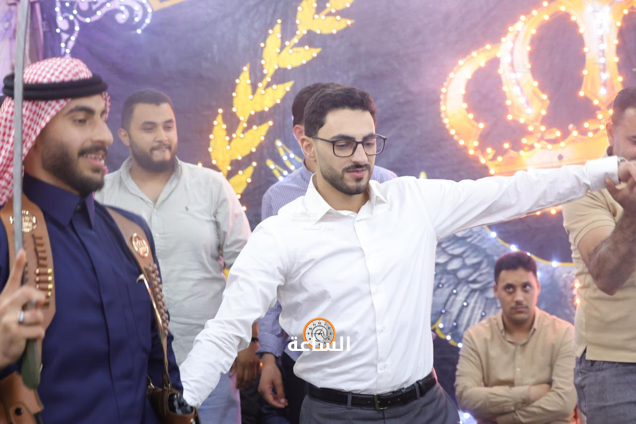 Madar Al-Saa Images 0.1505314744882843