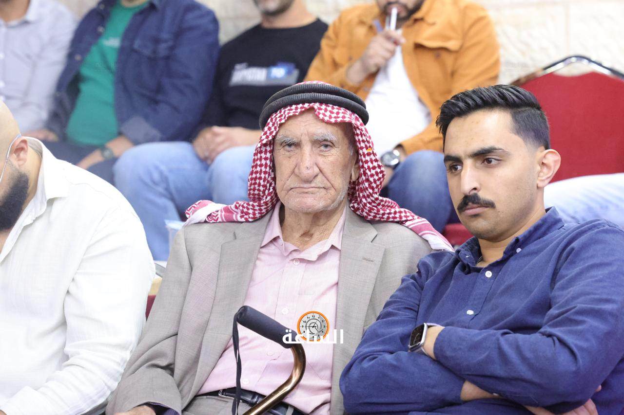 Madar Al-Saa Images 0.4159514244101441