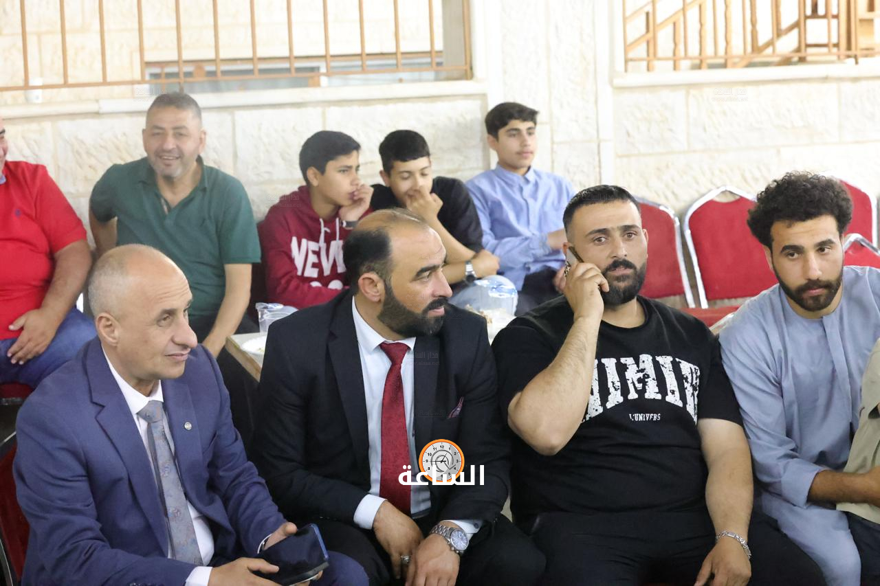 Madar Al-Saa Images 0.23396895794247485
