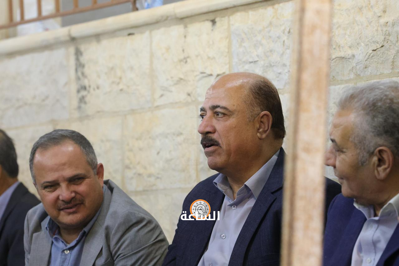 Madar Al-Saa Images 0.2334092659369177
