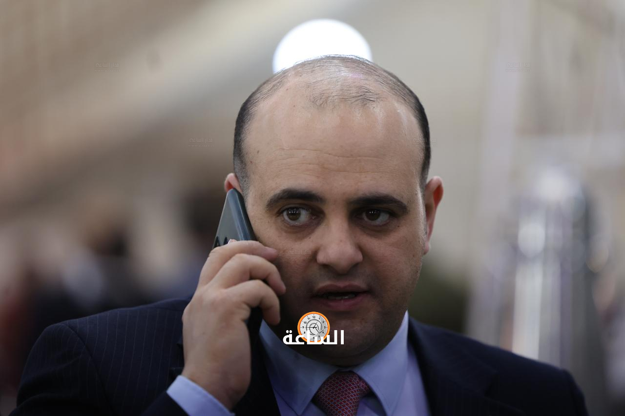 Madar Al-Saa Images 0.11070161396000777