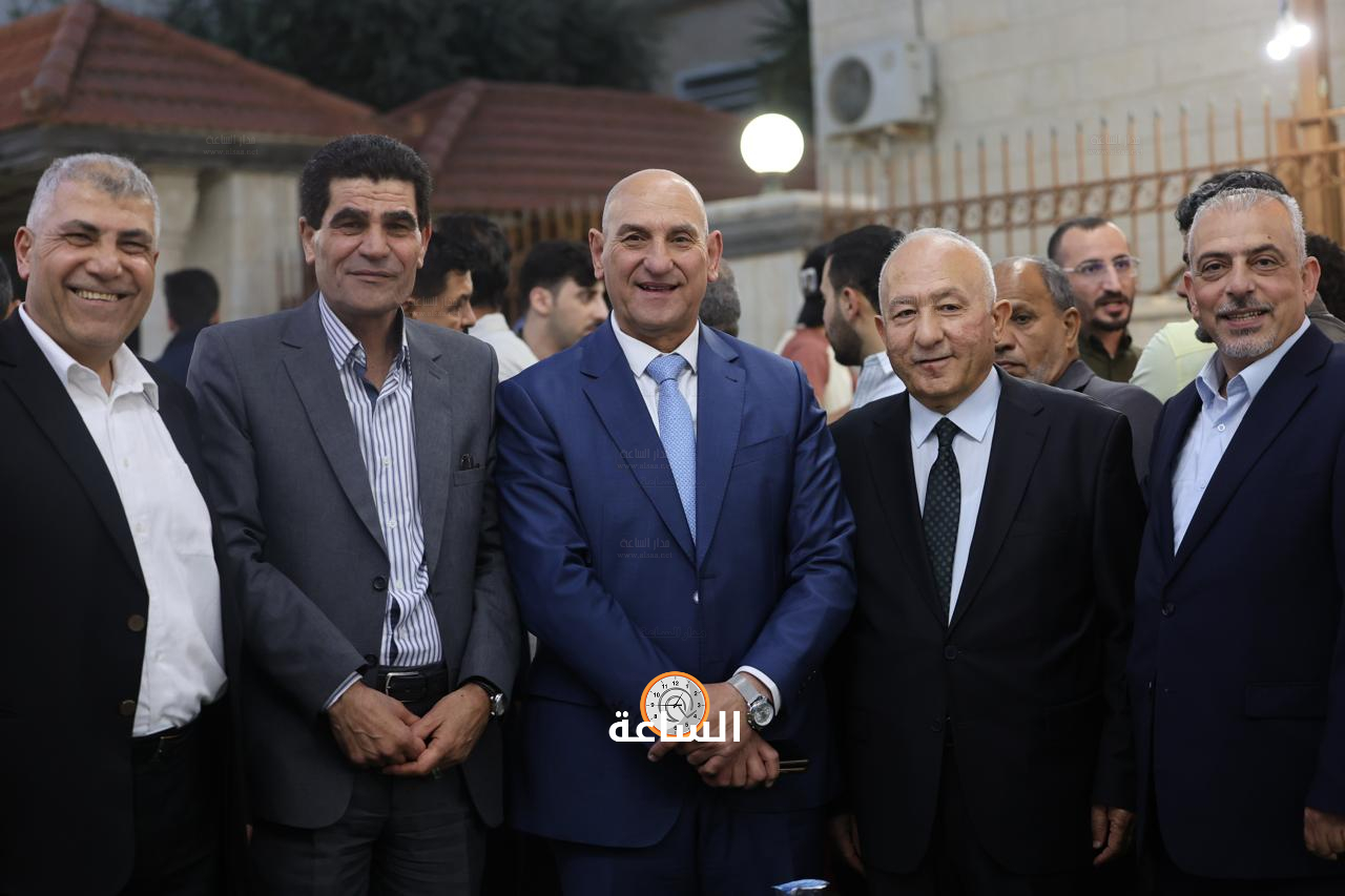 Madar Al-Saa Images 0.7641958413378053