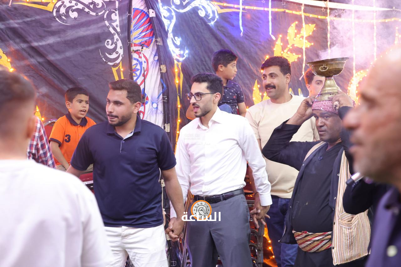 Madar Al-Saa Images 0.7021442717335412