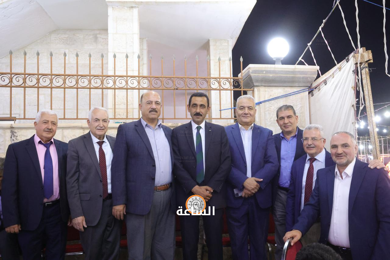 Madar Al-Saa Images 0.9614634682606387