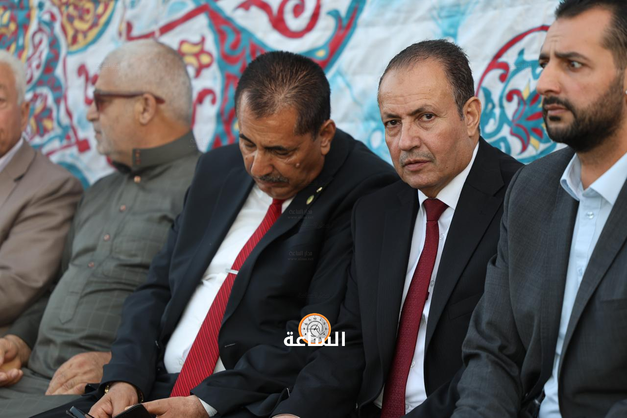 Madar Al-Saa Images 0.25693148592471315