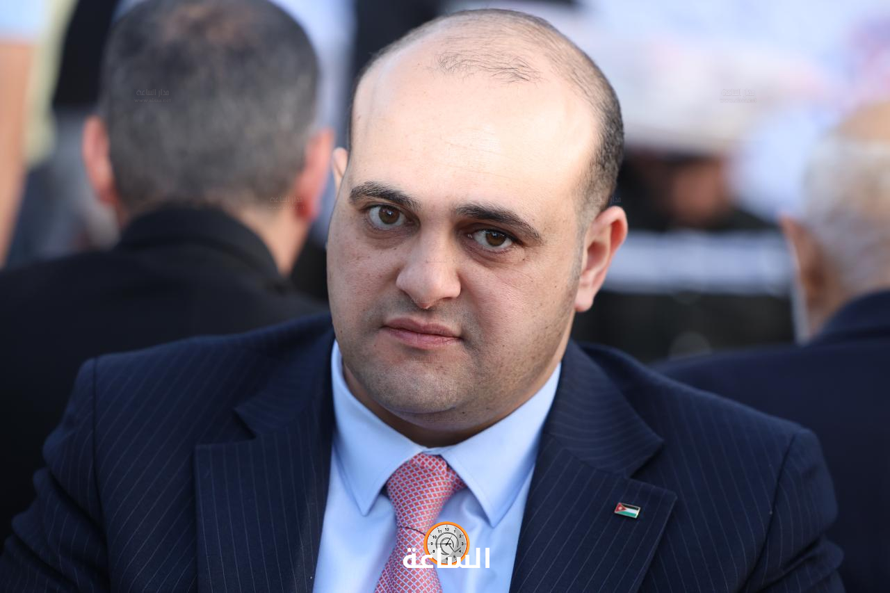 Madar Al-Saa Images 0.9753383403875243