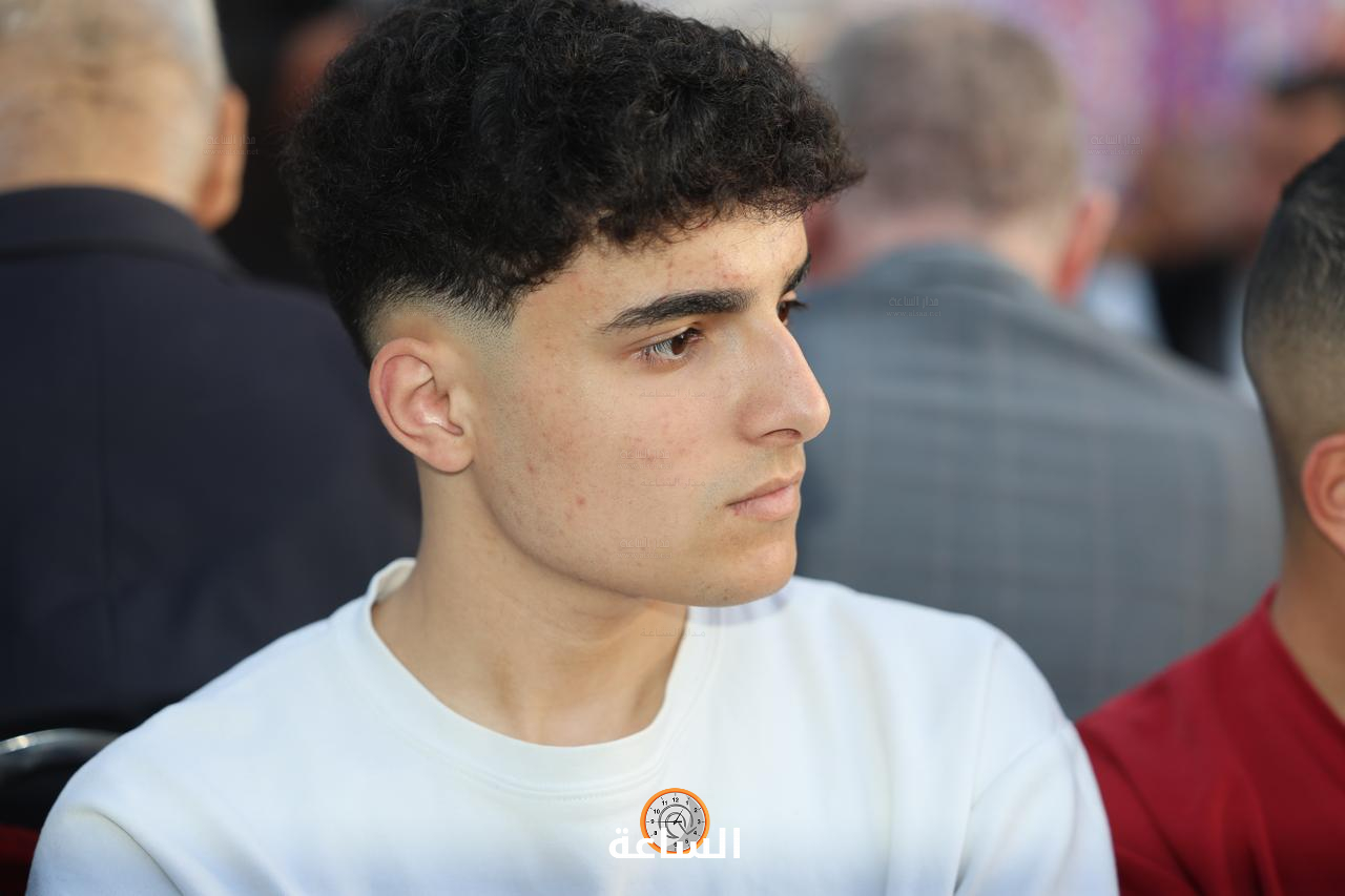 Madar Al-Saa Images 0.36318292539327424