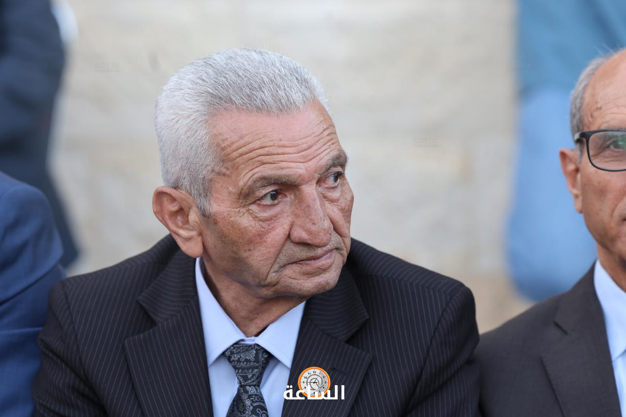 Madar Al-Saa Images 0.7442980382349157
