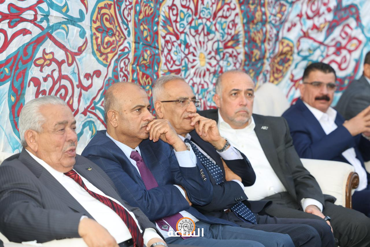 Madar Al-Saa Images 0.2132431596742177