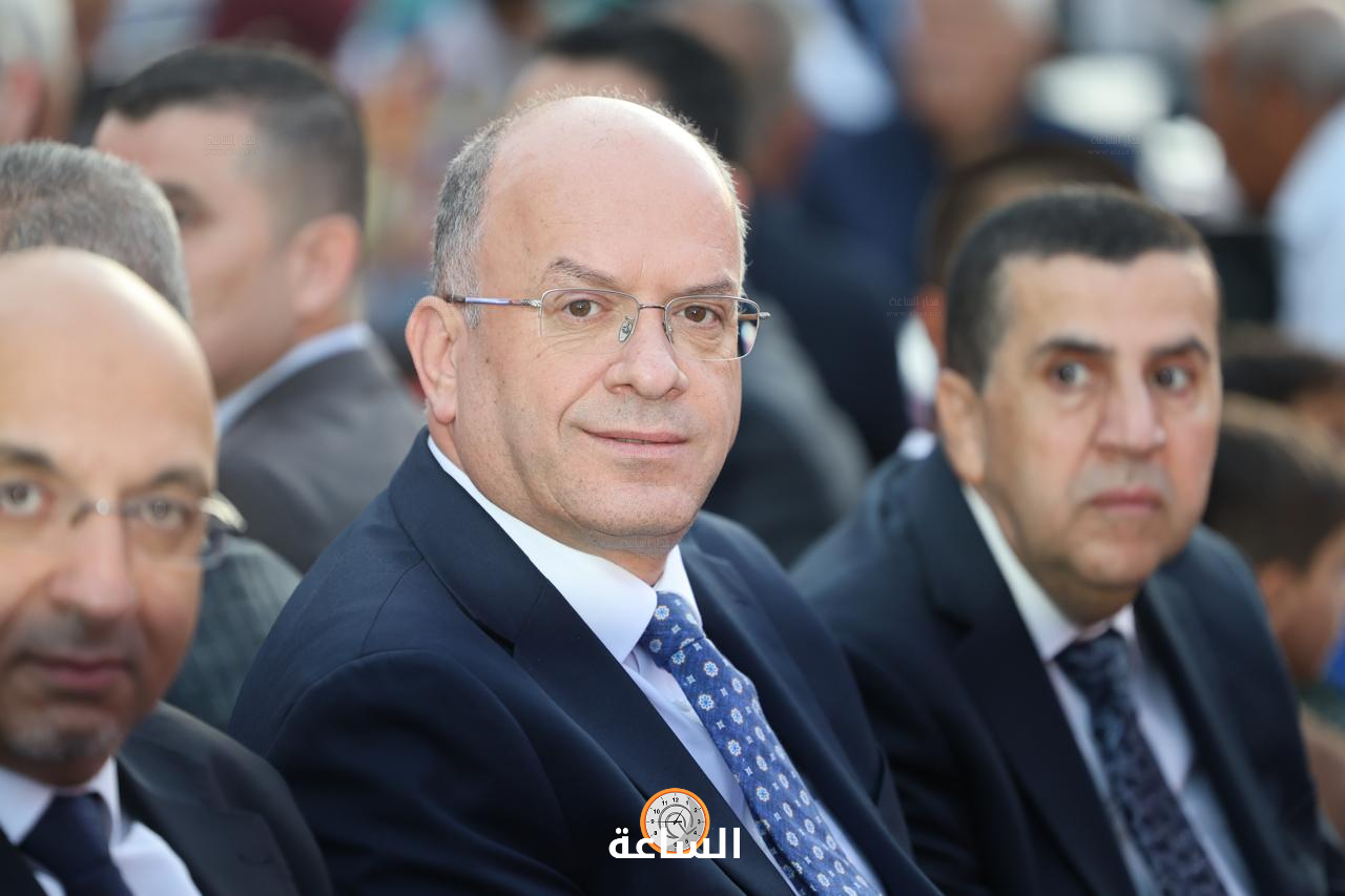 Madar Al-Saa Images 0.6902760022041061