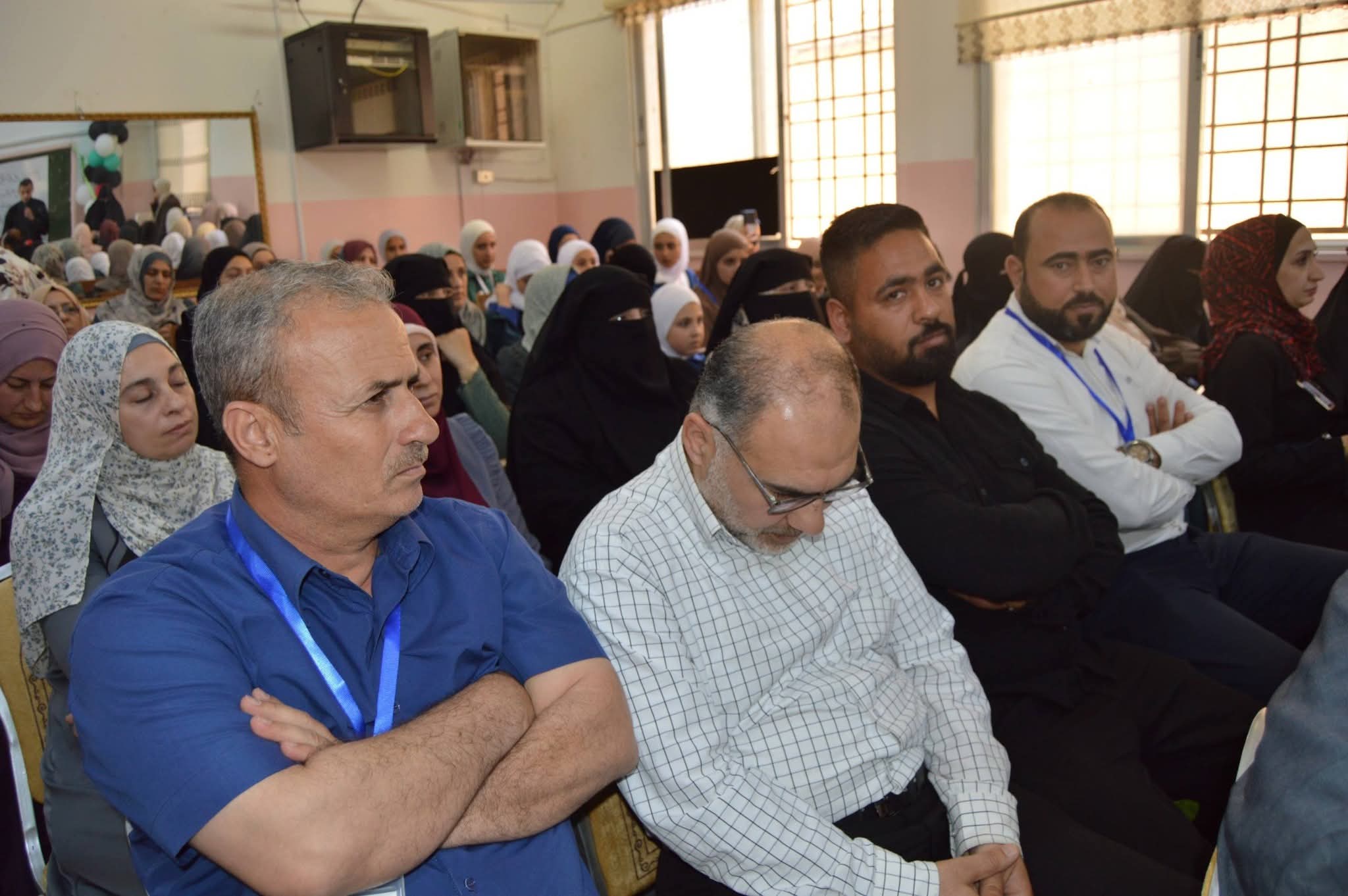 Madar Al-Saa Images 0.5132889943235543