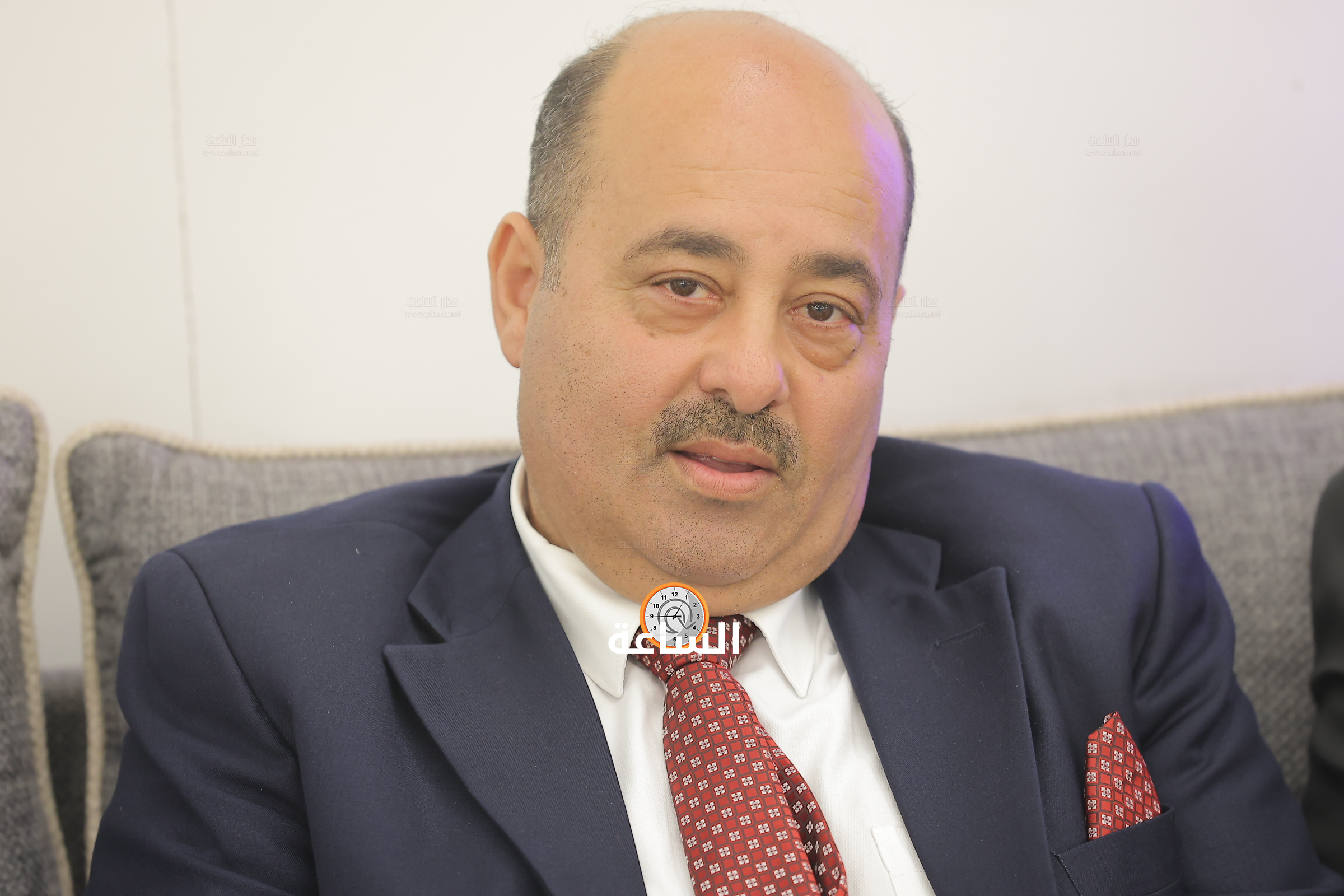 Madar Al-Saa Images 0.8384111552871619