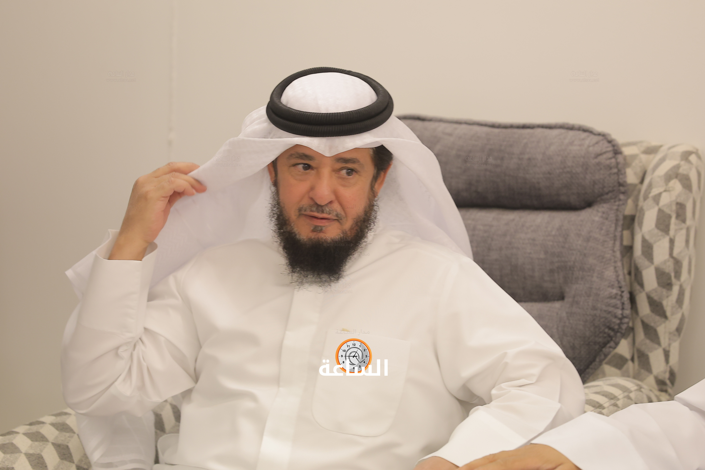 Madar Al-Saa Images 0.3217318567287589